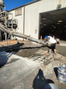 Ready-mix concrete pour for industrial warehouse apron slab