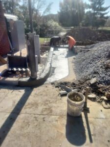 Commercial Concrete Walkway Pour & Hand Finishing