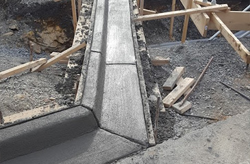 Concrete Curb